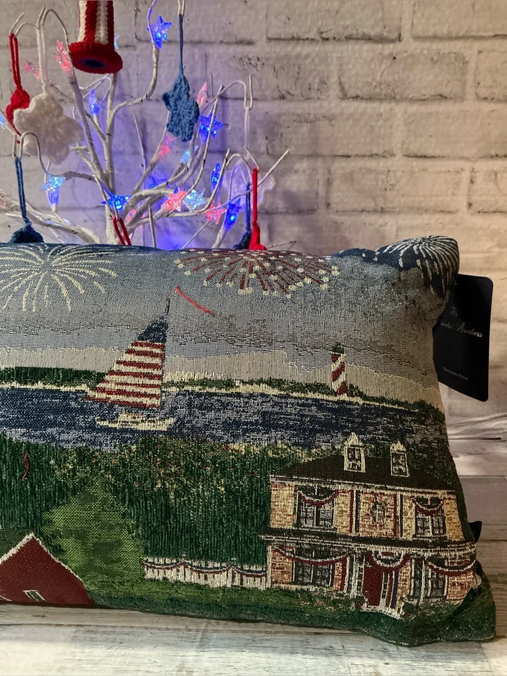 BROOKS BROTHERS 14x24 Americana Tapestry Pillow
